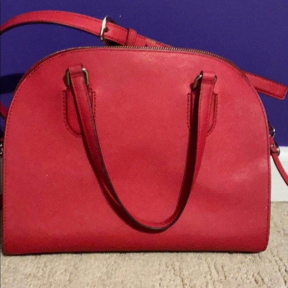 Purse is available! - Picture 4 of 5